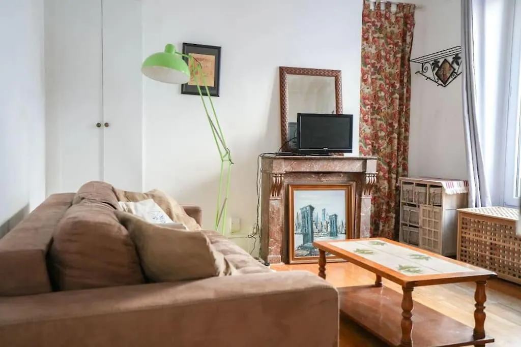 Lovely Studio In Bastille 파리 0*,
